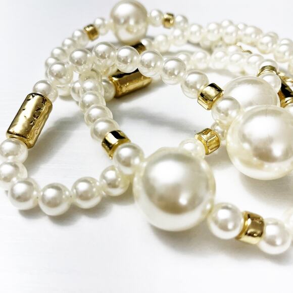 Chico’s Long Faux Pearl & Gold Necklace - Picture 5 of 10